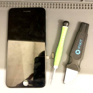 iPhone8 Plus フロントパネル交換