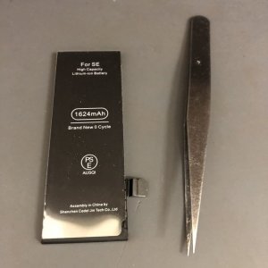 iPhoneSE バッテリー交換