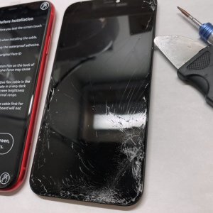 iPhone11 液晶交換