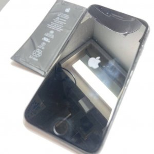 iPhone8 バッテリー交換修理