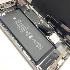 iPhone11 バッテリー交換