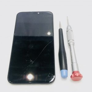 iPhone 11 液晶交換