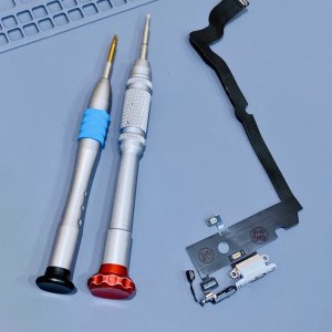 iPhoneXSmax ライトニング修理