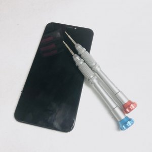 iPhone11 液晶交換