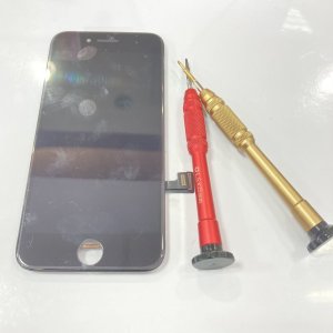 iPhoneSE2 液晶交換修理