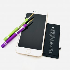 iPhone8バッテリー交換修理