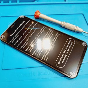 iPhone11 液晶交換