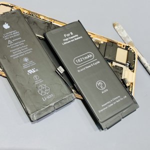 iPhone8 バッテリー交換