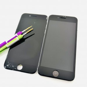 iPhoneSE2 液晶交換修理