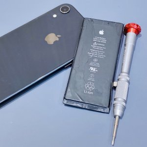 iPhoneXR バッテリー交換
