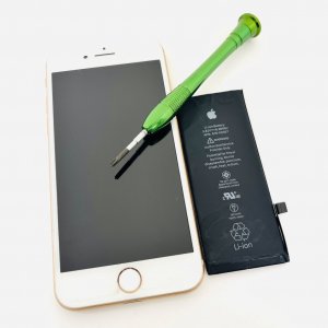 iPhone8 バッテリー交換修理