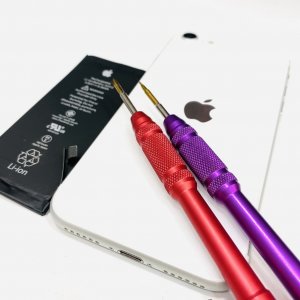 iPhoneSE2 バッテリー交換修理 充電減り早い