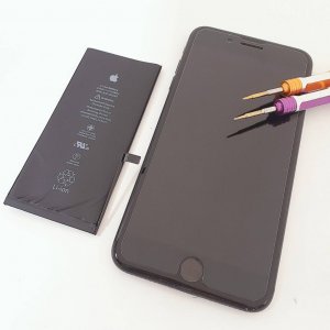 iPhone7Plus バッテリー交換修理