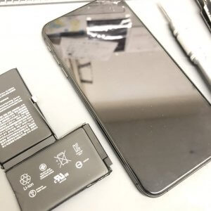 iPhoneXS max  バッテリー交換
