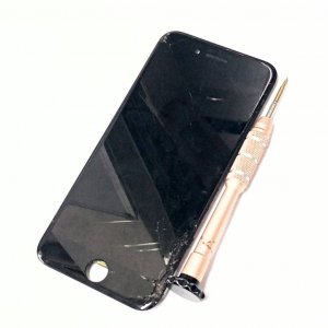 iPhone 8 液晶交換
