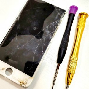 iPhone8 液晶交換