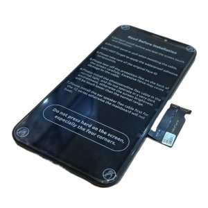 iPhoneXR 液晶画面交換修理　衝撃・ヒビ