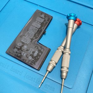 iPhoneXS バッテリー交換修理