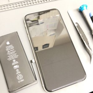 iPhone11 バッテリー交換