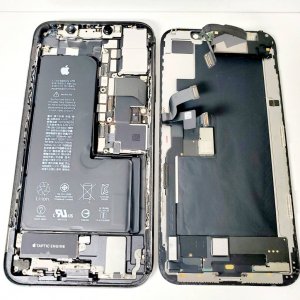 iPhone XS 水没修理