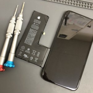 iPhoneXS バッテリー交換