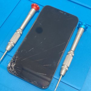 iPhone11 液晶交換修理
