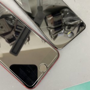 iPhoneSE2 フロントパネル交換