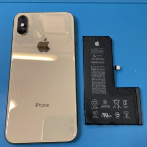 iPhoneXS バッテリー交換修理