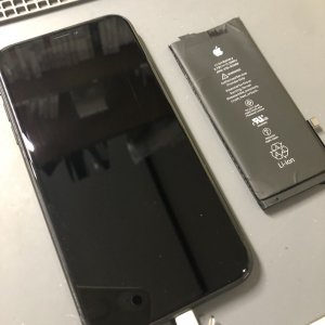 iPhoneXR バッテリー交換