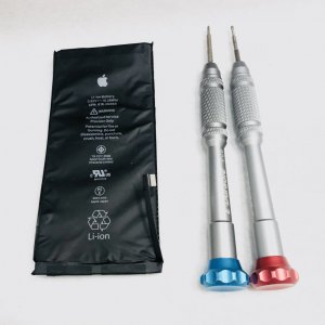 iPhone 8 バッテリー交換