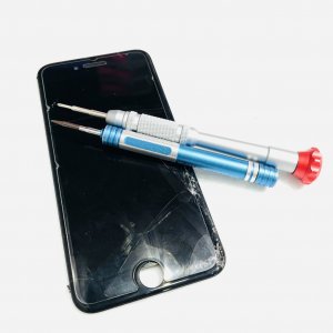 iPhoneSE2 液晶交換