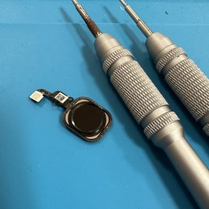 iPhone6s　ホームボタン交換