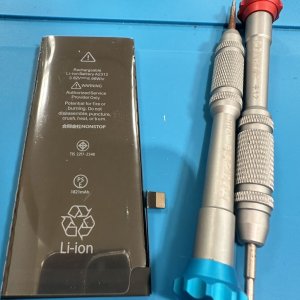 iPhoneSE2　バッテリー交換