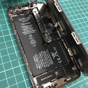 iPhone13 水没修理