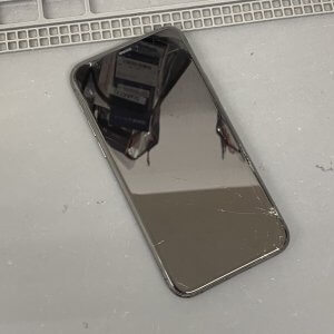 iPhone12 基板修理 ガラスパネル交換