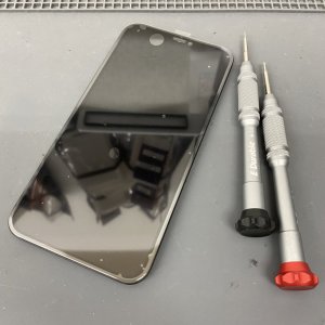 iPhone11 フロントパネル交換