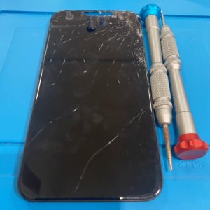 iPhone11 液晶交換