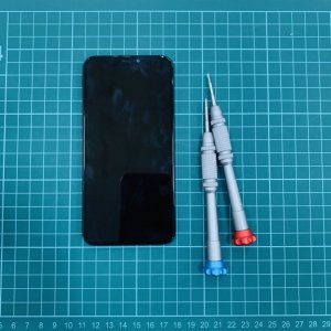 iPhone X液晶交換