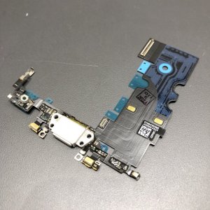 iPhone8 ライトニング交換
