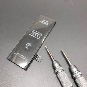 iPhoneSE バッテリー交換
