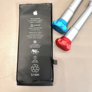 iPhone SE2 バッテリー交換