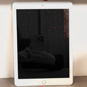 iPad 6 バッテリー交換