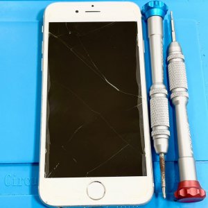 iPhone６　フロントパネル交換
