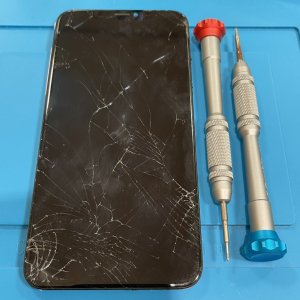 iPhoneXS　MAX　液晶交換