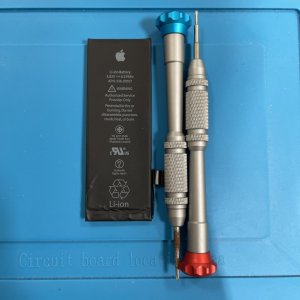 iPhoneSE バッテリー交換