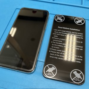 iPhoneXS 液晶交換