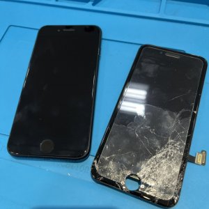 iPhone8 液晶交換