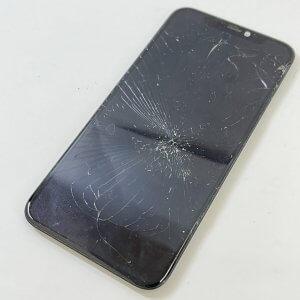 iPhone XS 液晶交換