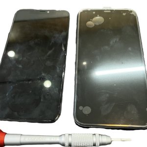 iPhone11 液晶交換