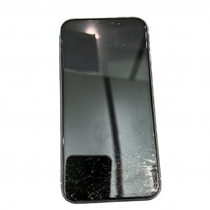 iPhone11　フロントパネル交換